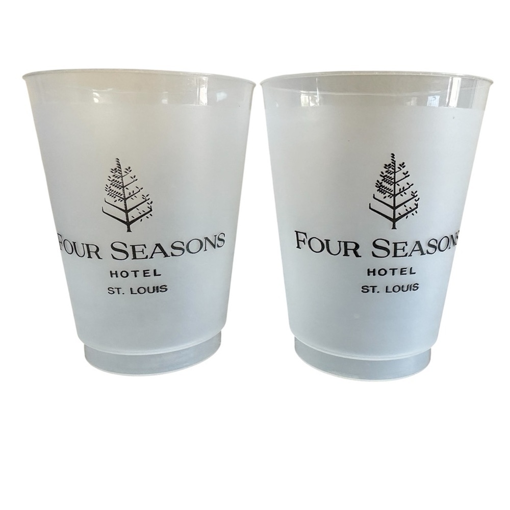Four Seasons Hotel St. Louis Frosted Reusable Plastic Cups Set of 2 Souvenir